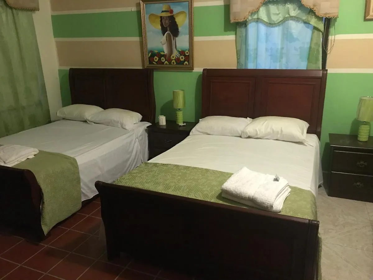 Aparthotel Torres Apart Studio Santo Domingo